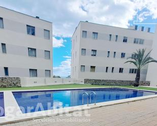 Swimming pool of Flat for sale in Oropesa del Mar / Orpesa  with Air Conditioner, Heating and Private garden