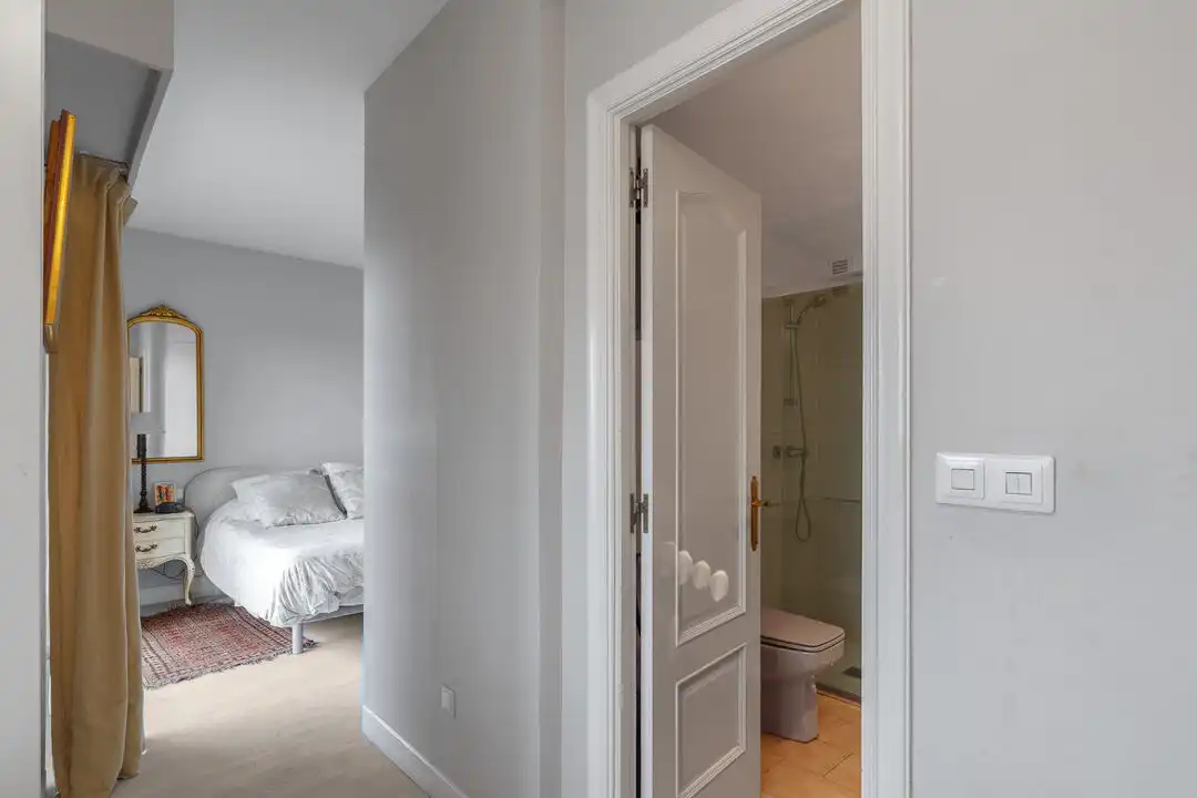 Bedroom of Flat for sale in Donostia - San Sebastián   with Heating, Private garden and Terrace