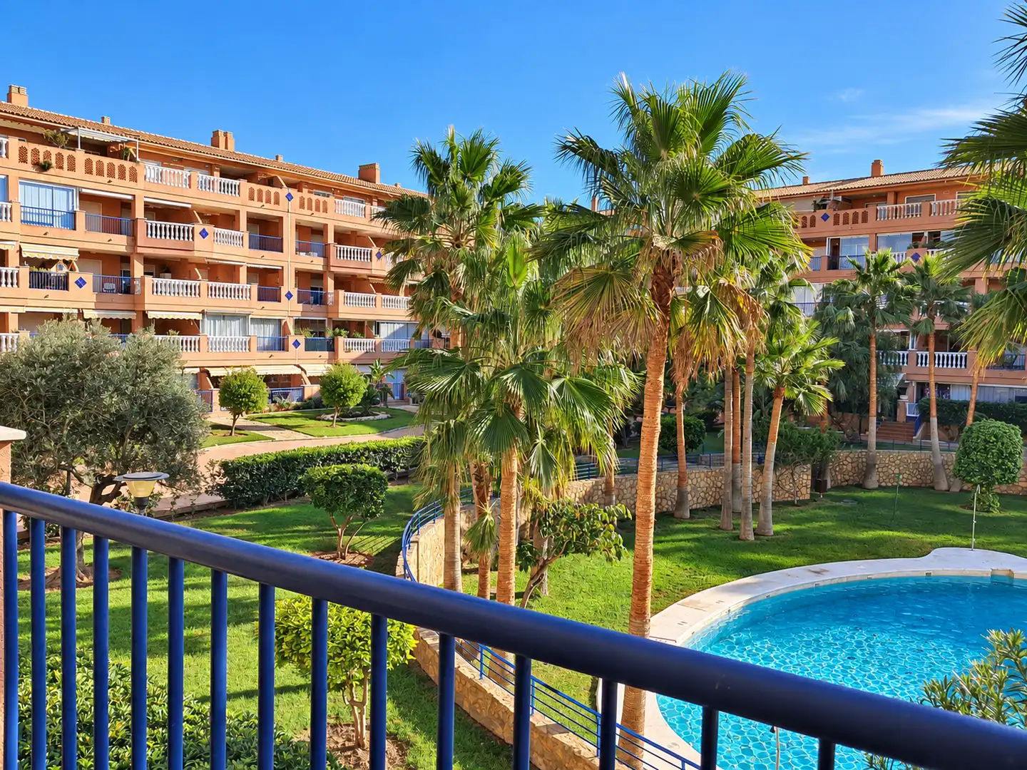 Apartments for sale in Calle Virazon, Almerimar