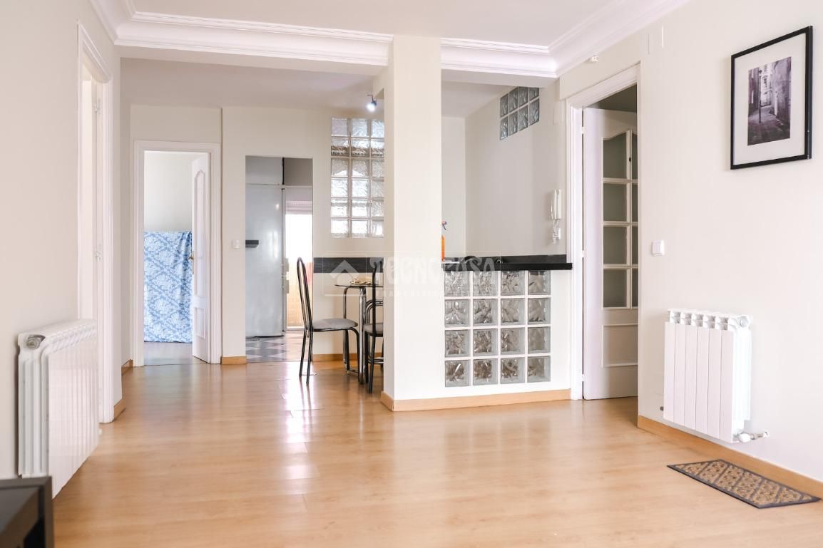 Piso en venta en  Madrid Capital con Aire acondicionado y Terraza
