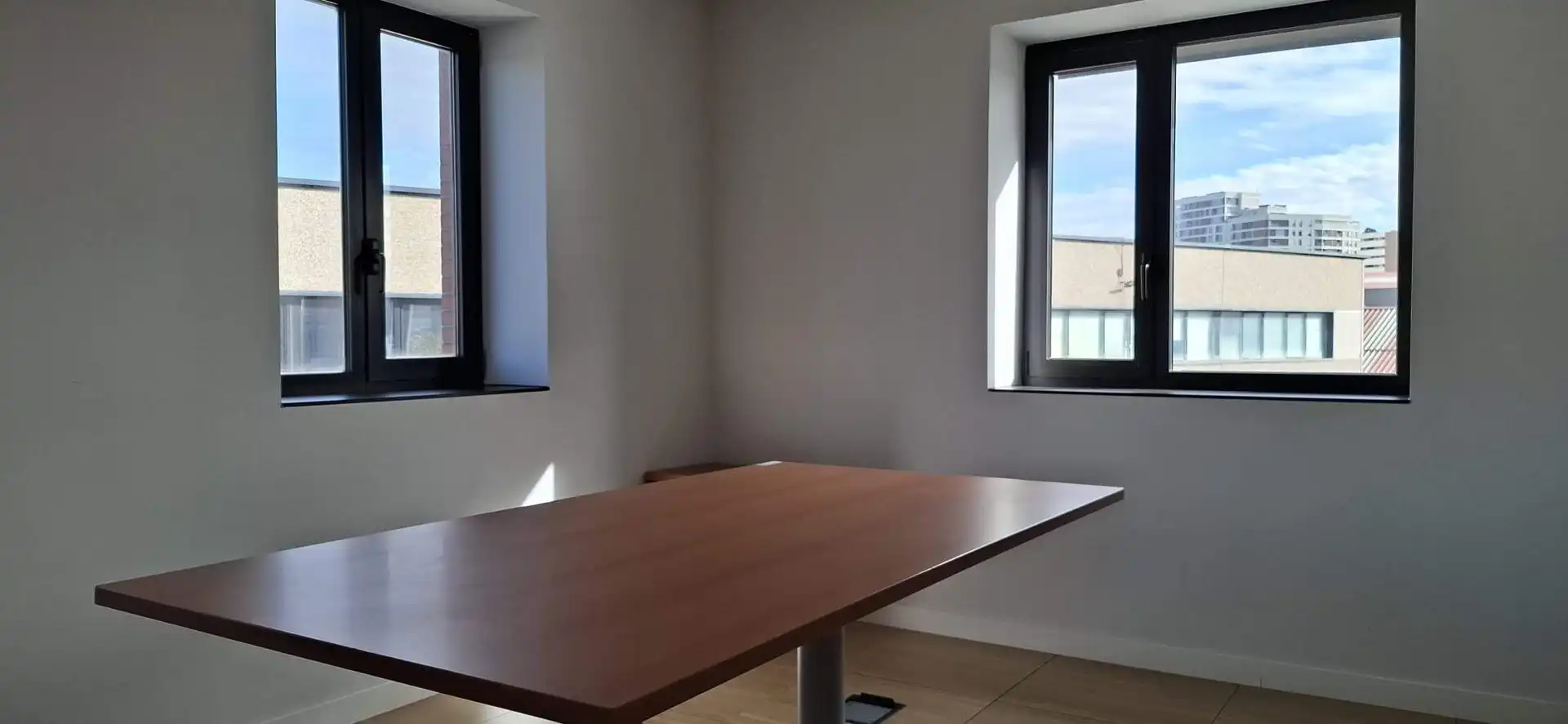 Bureau à louer à Avenida de la Autonomía