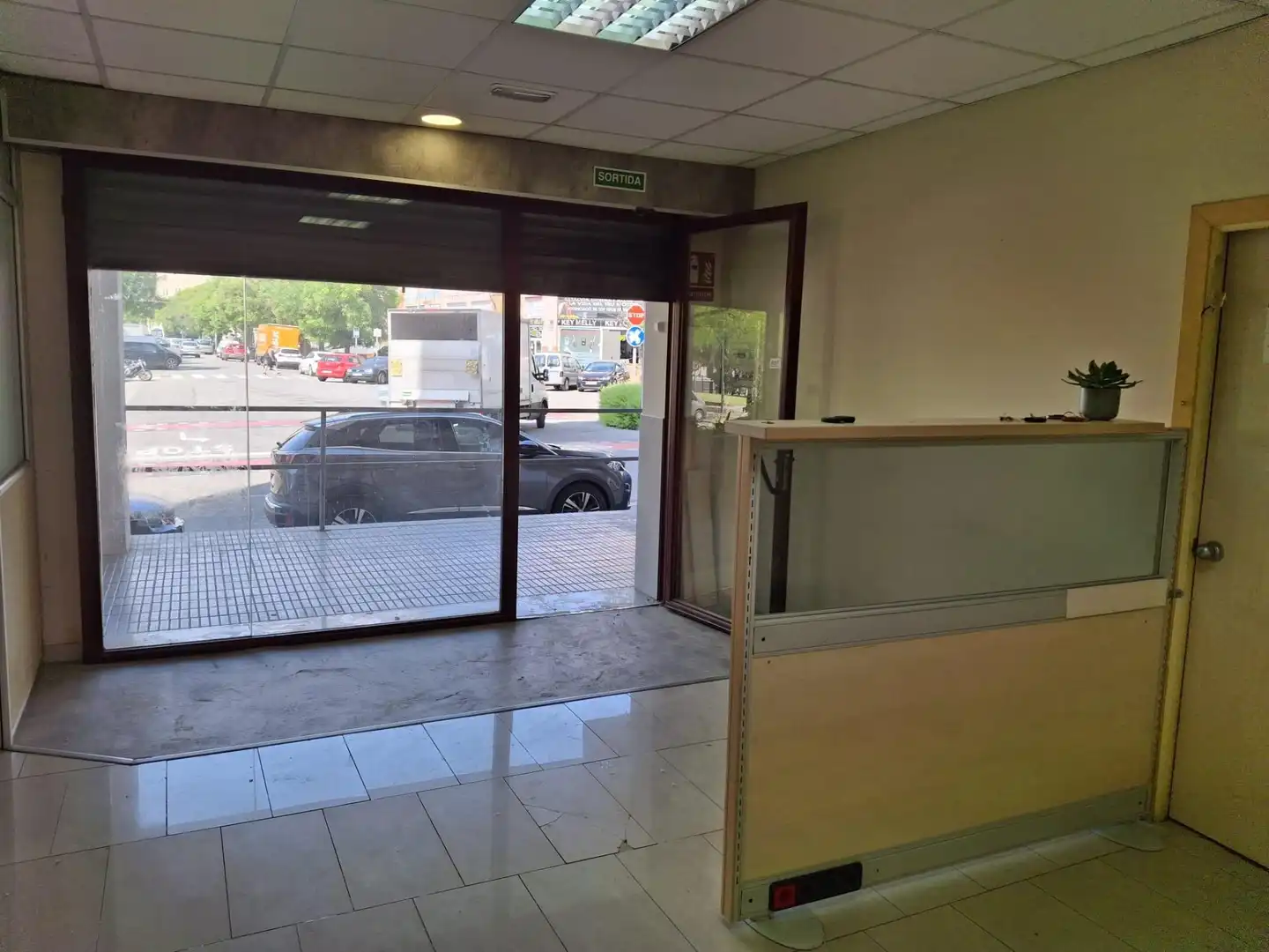 Local de alquiler en Mataró con Aire acondicionado