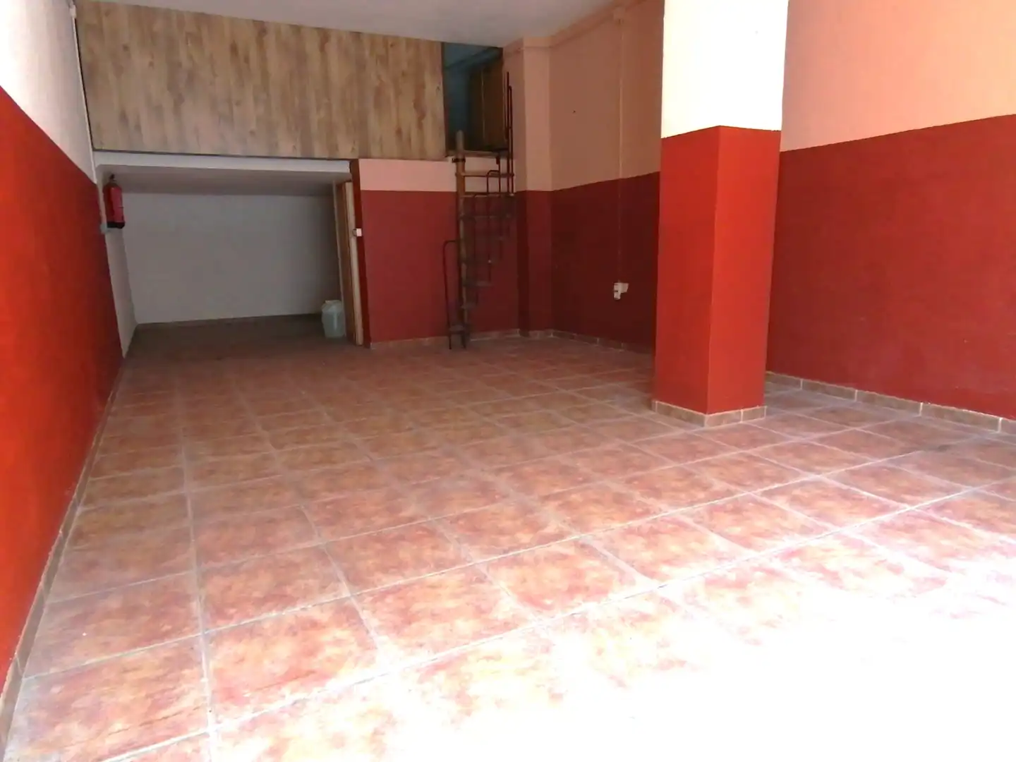 Local comercial en venda a Llevant, imagen 14