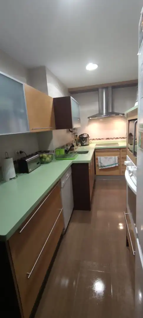 Flat with lift to rent in Avenida Barcelona, imagen 3