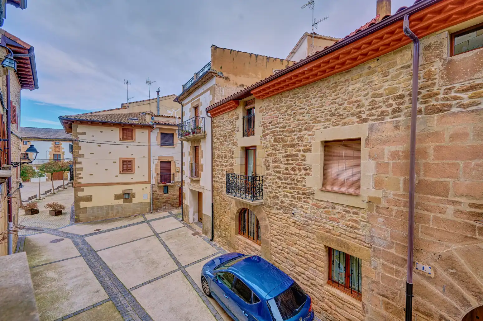 Exterior view of Detached homes for sale in Mañeru  with Air Conditioner, Heating and Private garden