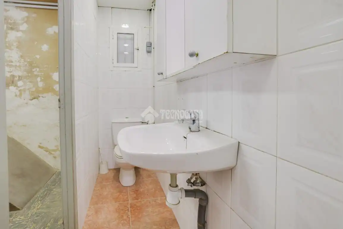 Badezimmer von Geschaftsraum zur Miete in Centre - Sant Josep - Sanfeliu