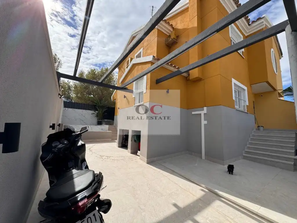 Exterior view of Houses for sale in Murcia