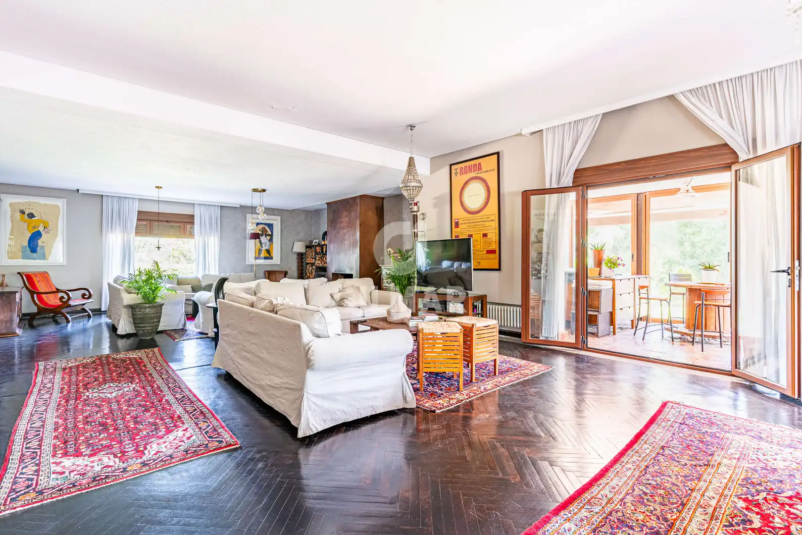 Sala de estar de Casa o chalet en venta en Boadilla del Monte con Calefacción, Jardín privado y Piscina