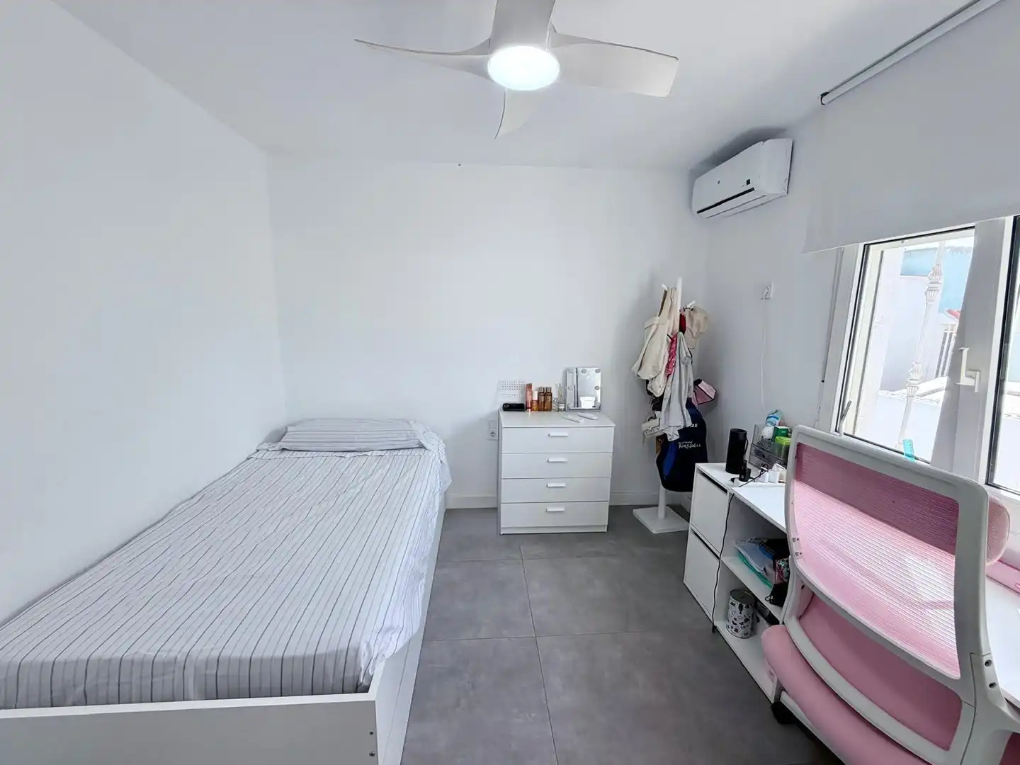 Bedroom of Houses for sale in Roquetas de Mar  with Air Conditioner, Heating and Private garden