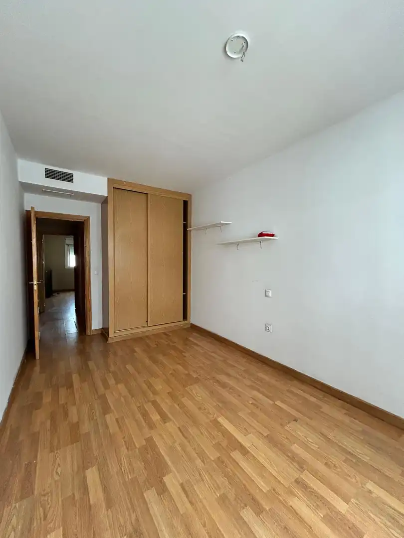 Habitación de Casa o chalet en venta en Dos Hermanas con Aire acondicionado, Parquet y Trastero