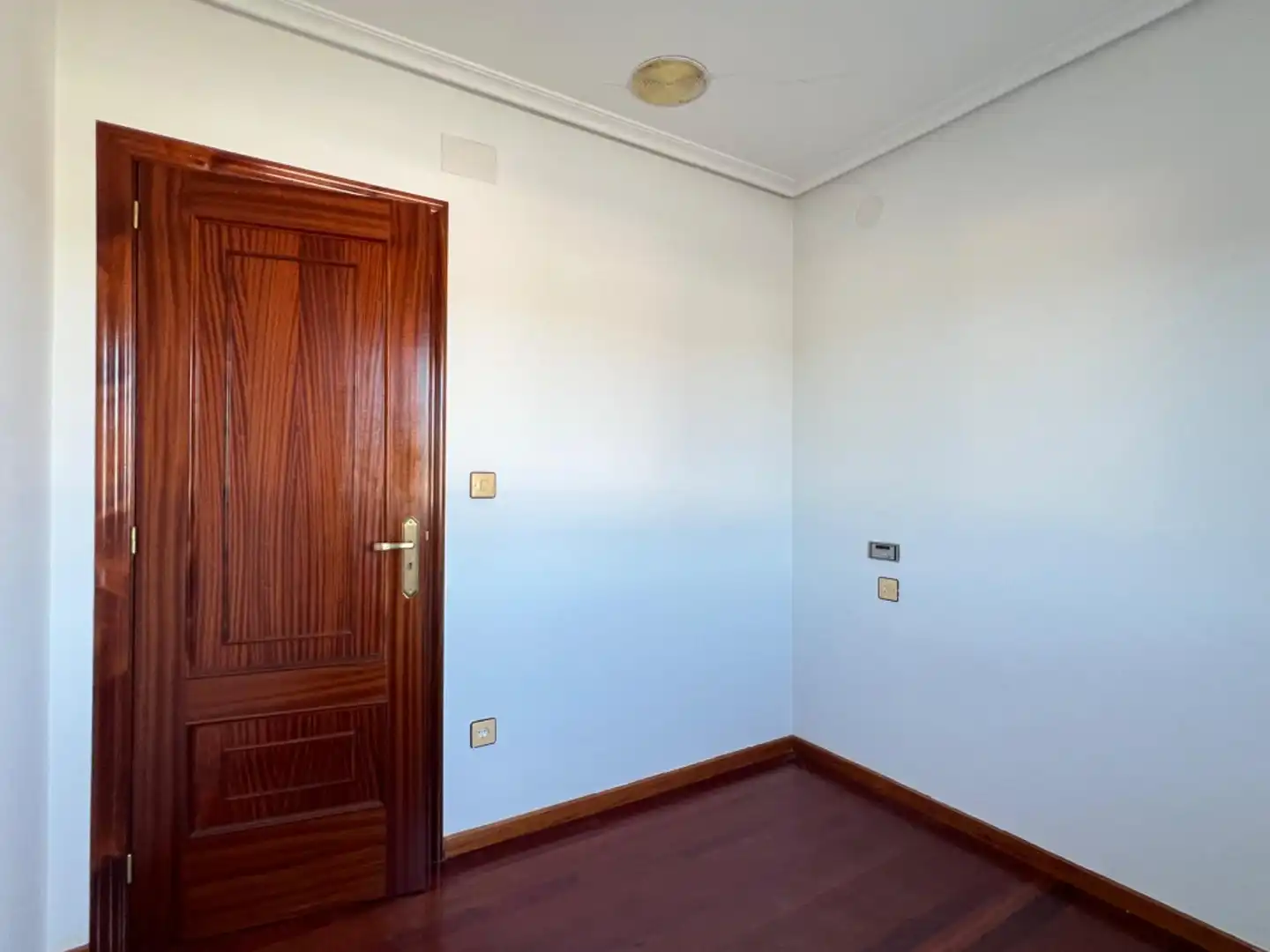 Piso en venta en Verín con Calefacción, Jardín privado y Terraza