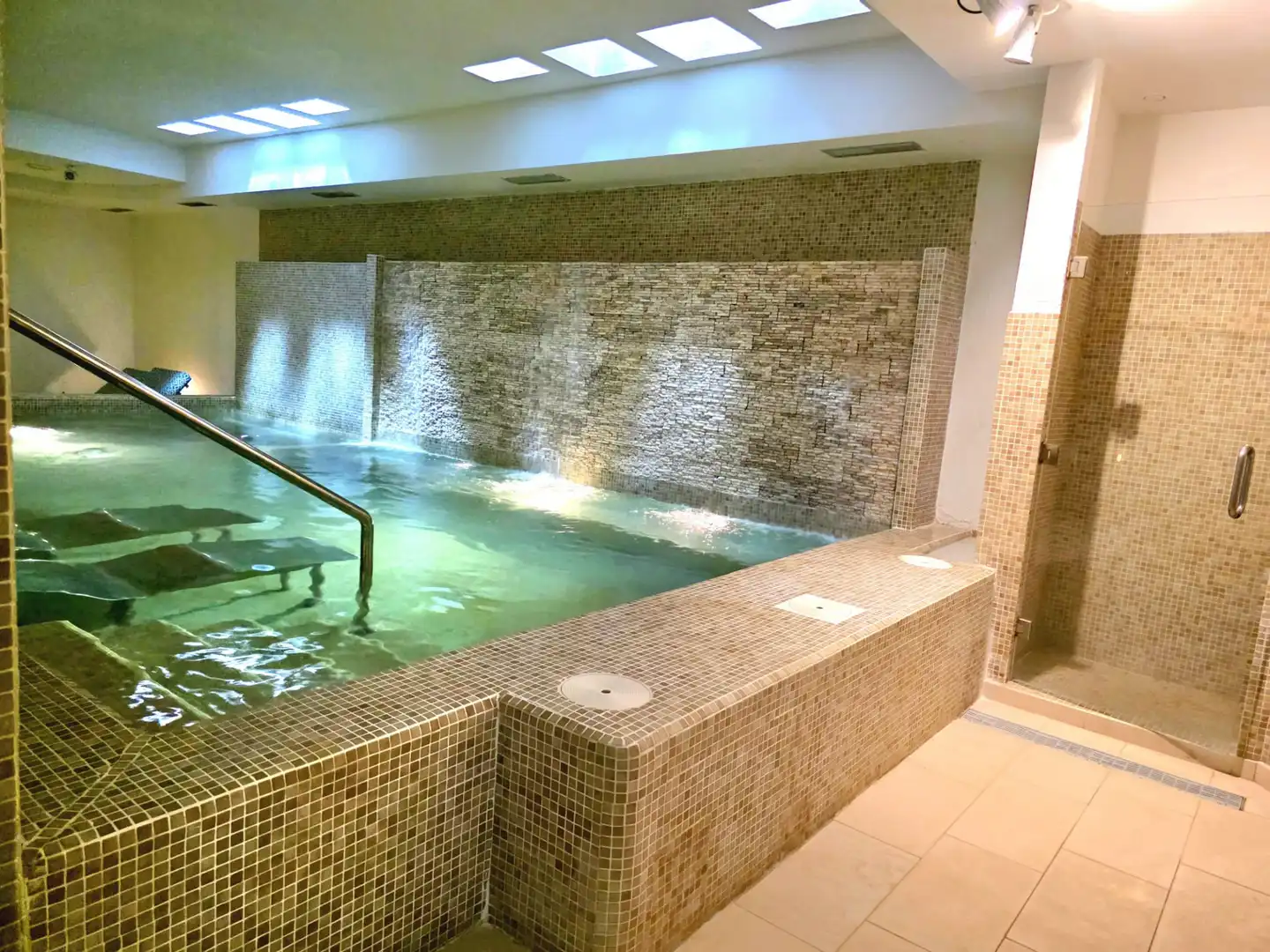Apartment with pool for sale in Nueva Andalucía, imagen 17