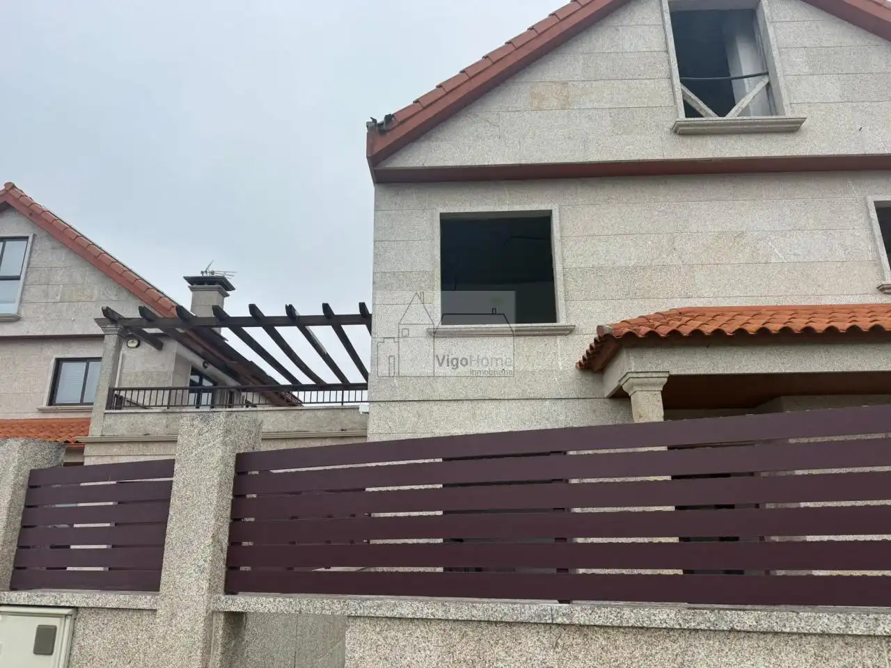 Vista exterior de Casa o xalet en venda en Baiona amb Calefacció, Jardí privat i Terrassa