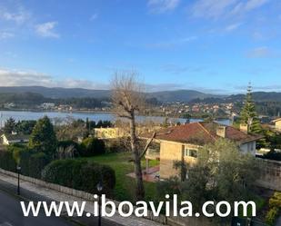 Exterior view of Flat for sale in Pontevedra Capital   with Heating, Oven and Balcony