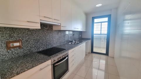 Photo 3 of Flat for sale in Calle Ramón Rubial, Casagemes, Barcelona