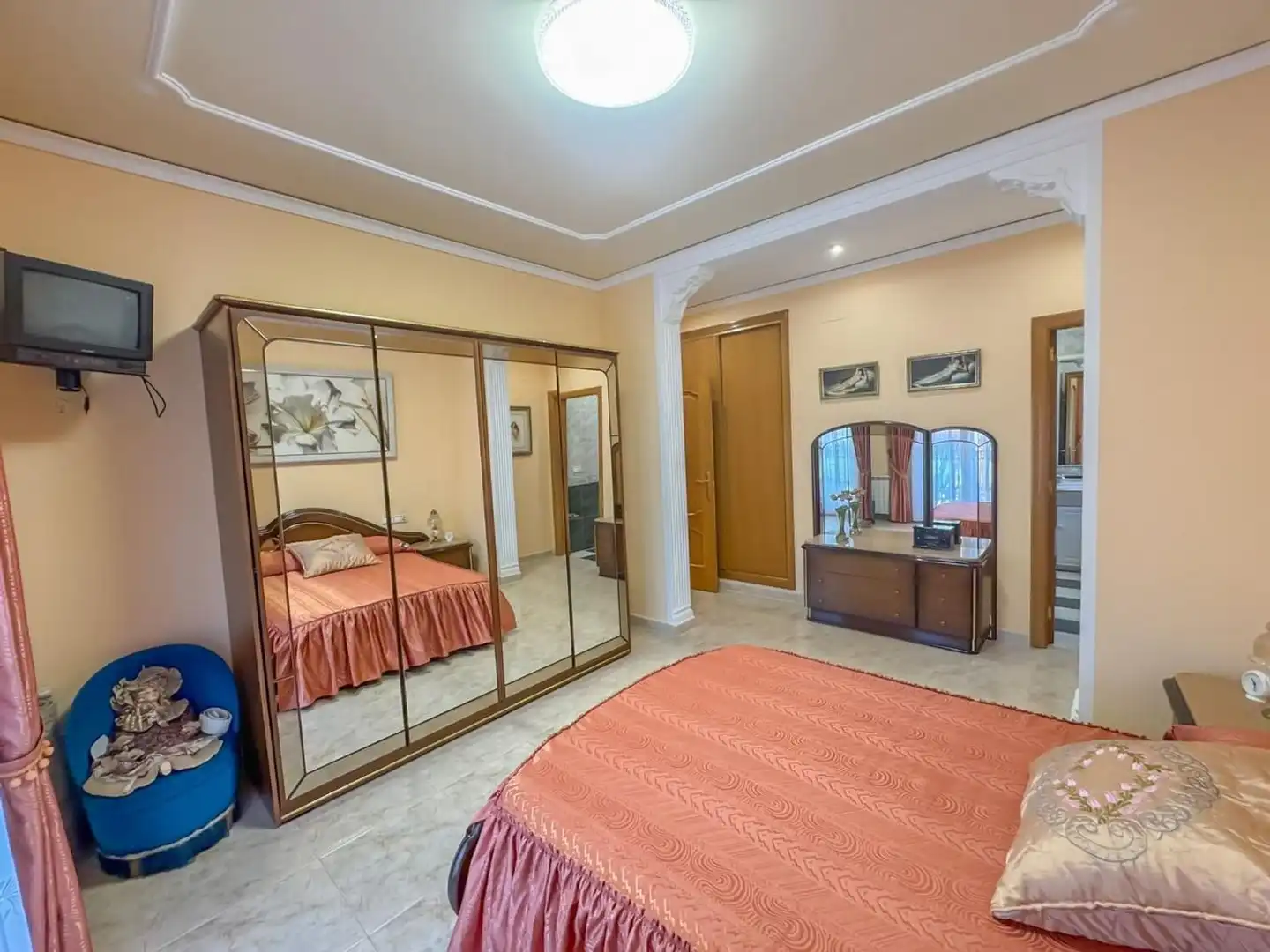 Detached house with pool for sale in Calle d'Isa Tròlec 8, imagen 27