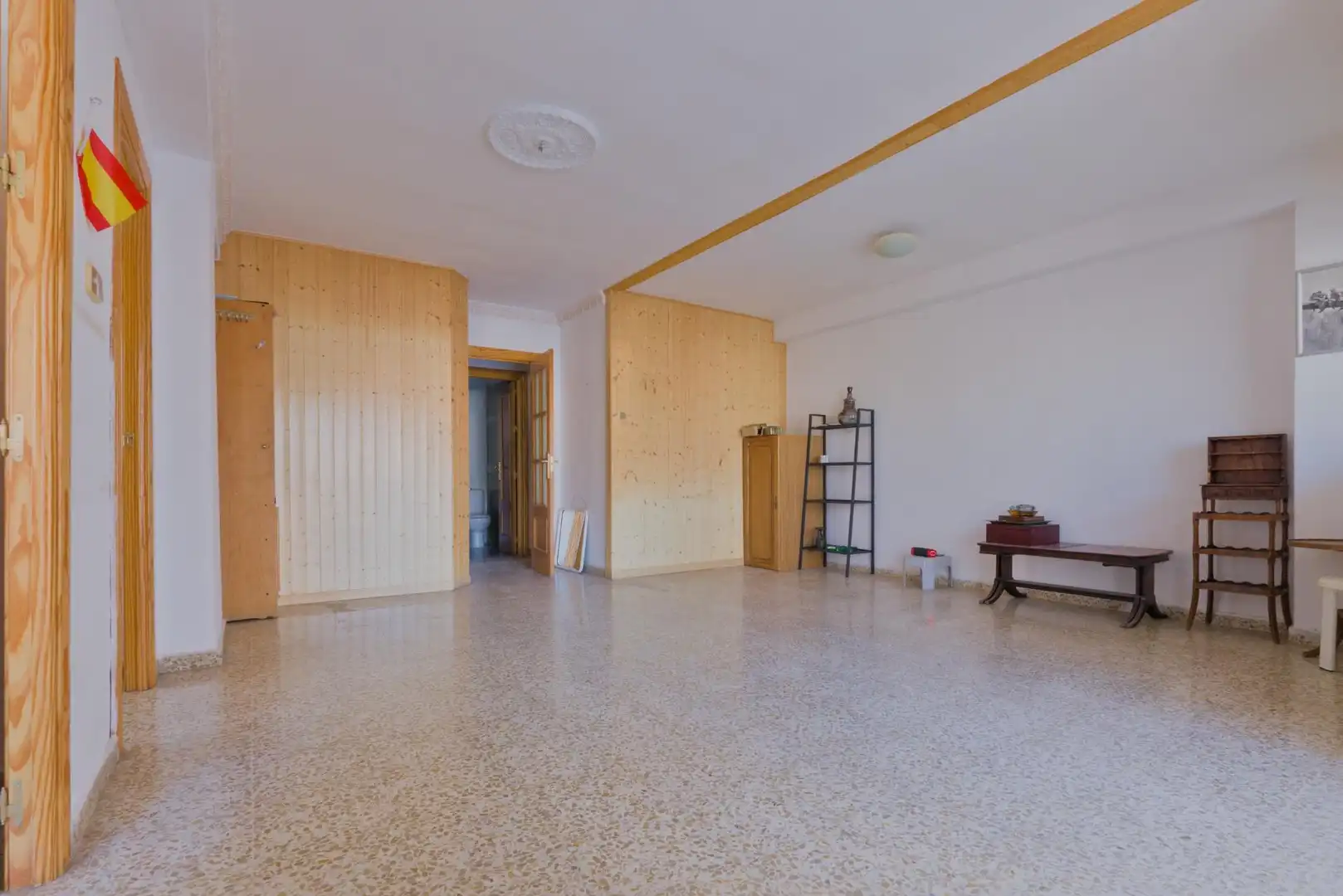 Flat for sale in Granada  with Heating