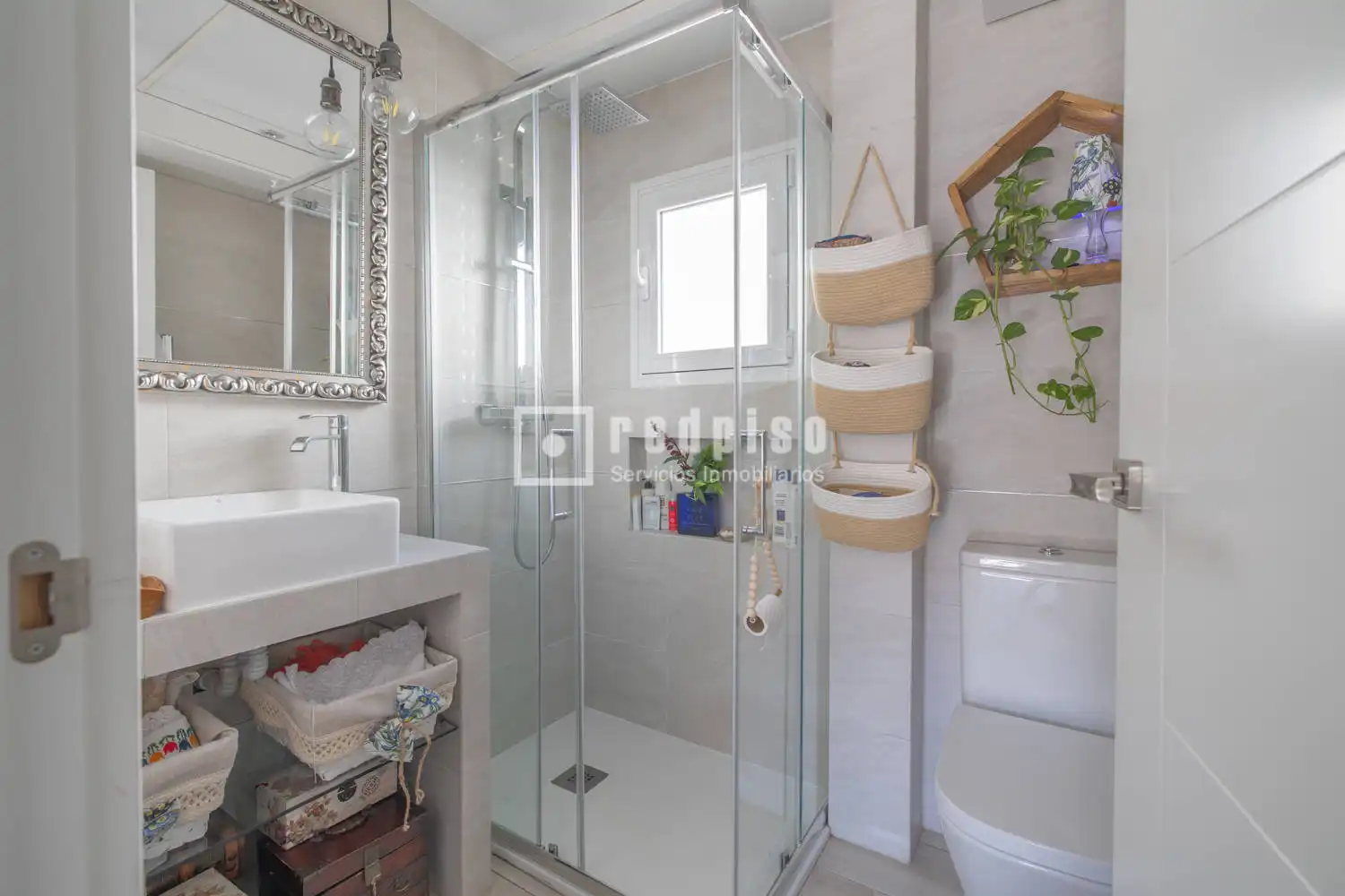 Baño de Piso en venta en Madrid con Aire acondicionado, Calefacción y Terraza