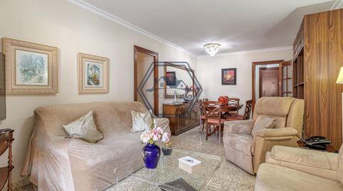 Foto 4 de Piso en venta en Avenida Mayorazgo, Miraflores, Marbella