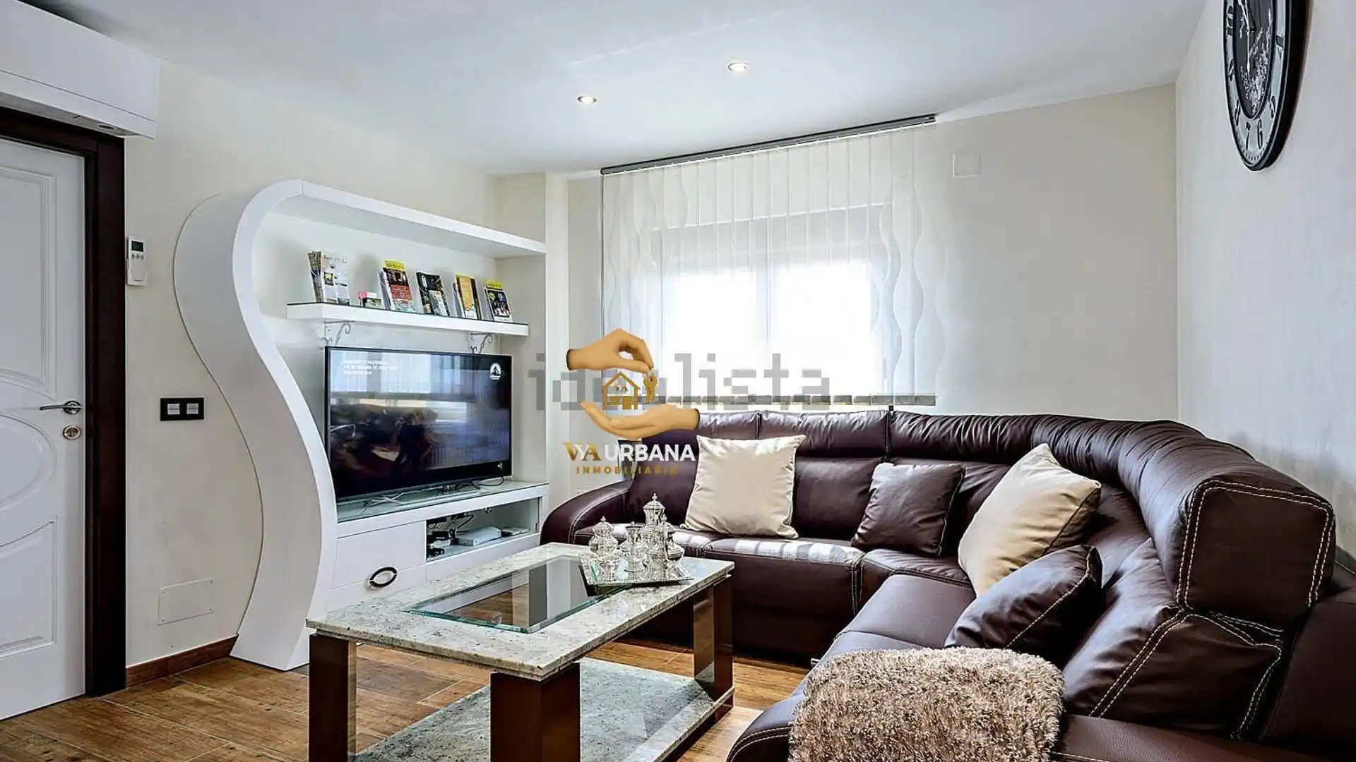 Sala de estar de Piso en venta en Salamanca Capital con Amueblado y Balcón