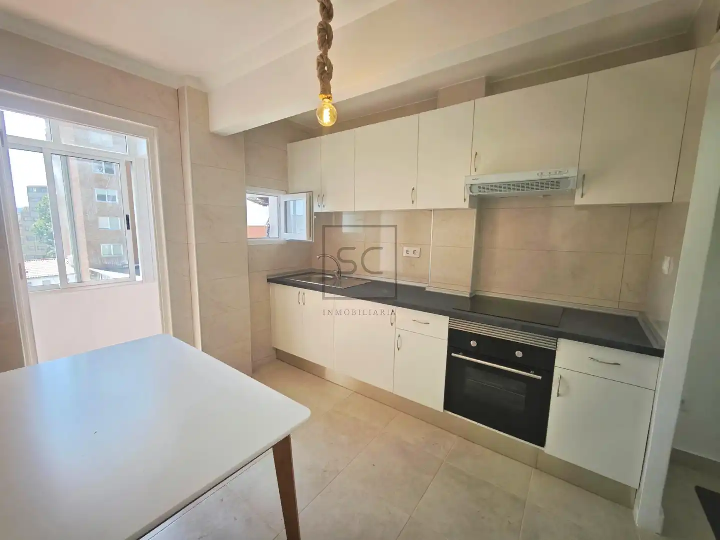 Cocina de Piso en venta en Ferrol con Terraza y Amueblado