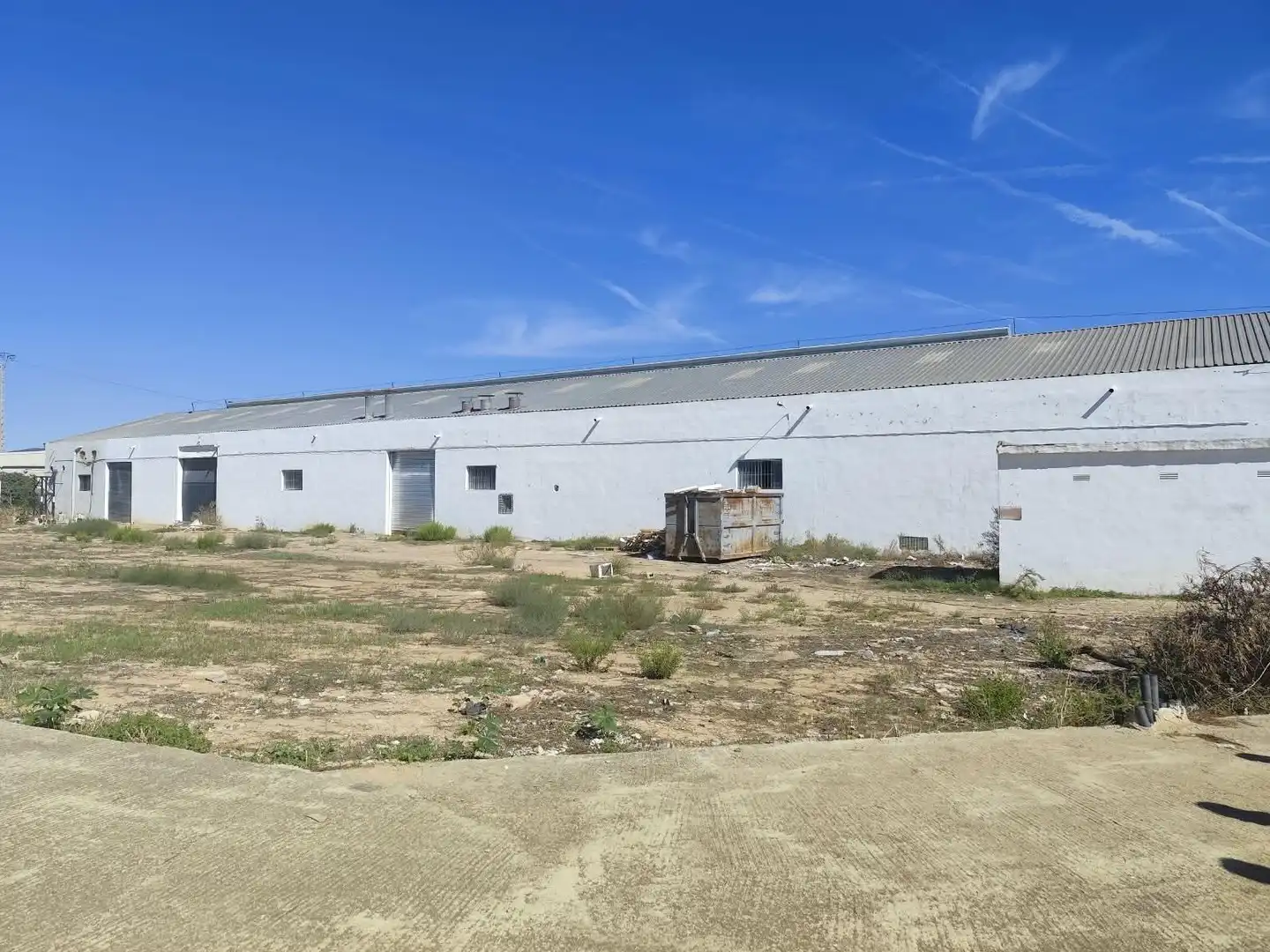Industrial building to rent in Albal