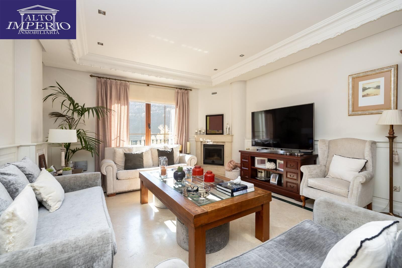 Living room of Single-family semi-detached for sale in  Granada Capital  with Air Conditioner, Heating and Terrace