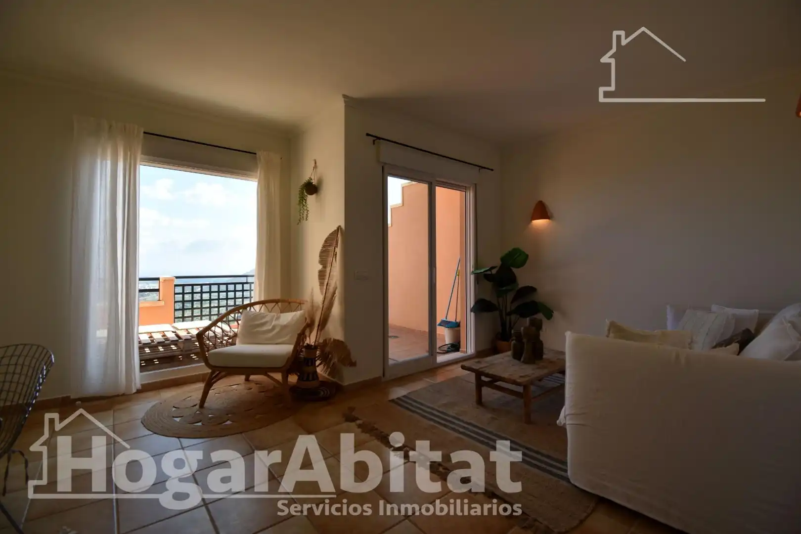 Sala d'estar de Àtic en venda en Pedreguer amb Aire condicionat, Calefacció i Jardí privat