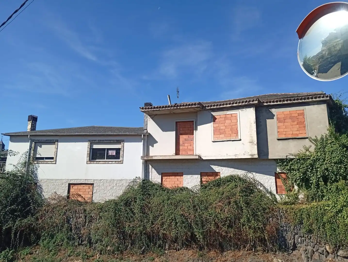 Exterior view of Houses for sale in A Rúa 