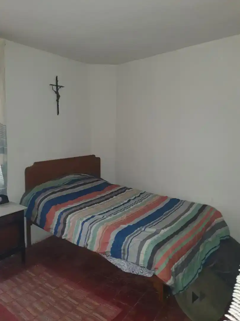 Habitación de Casa adosada en venta en Tórtoles de Esgueva, Burgos