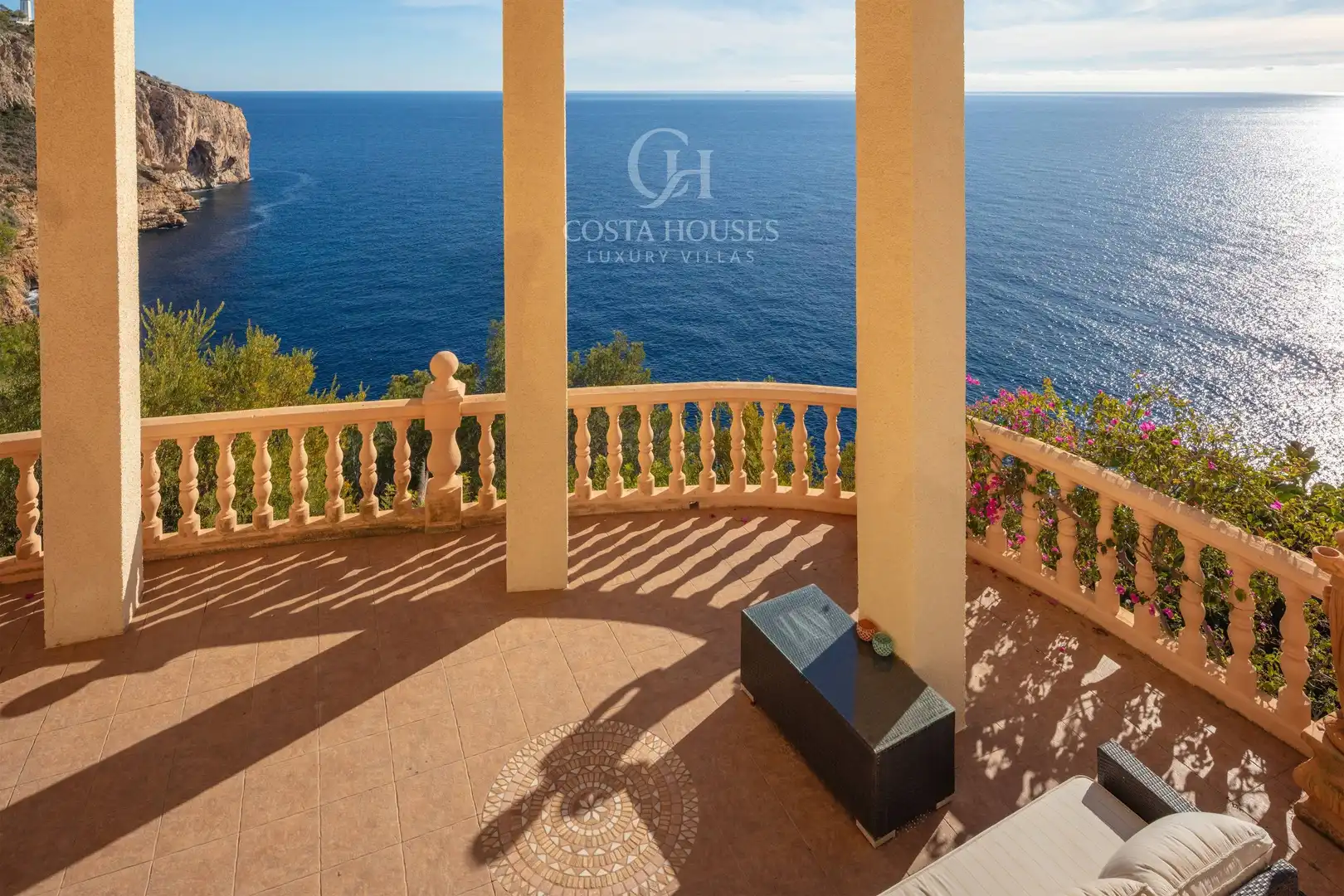 Terrasse von Haus oder Chalet zum Verkauf in Jávea / Xàbia mit Klimaanlage, Privatgarten und Terrasse
