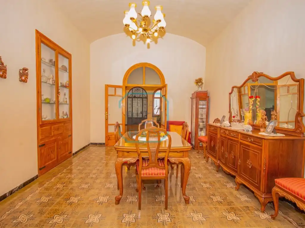 Comedor de Casa o chalet en venta en Arenys de Munt con Jardín privado, Terraza y Balcón