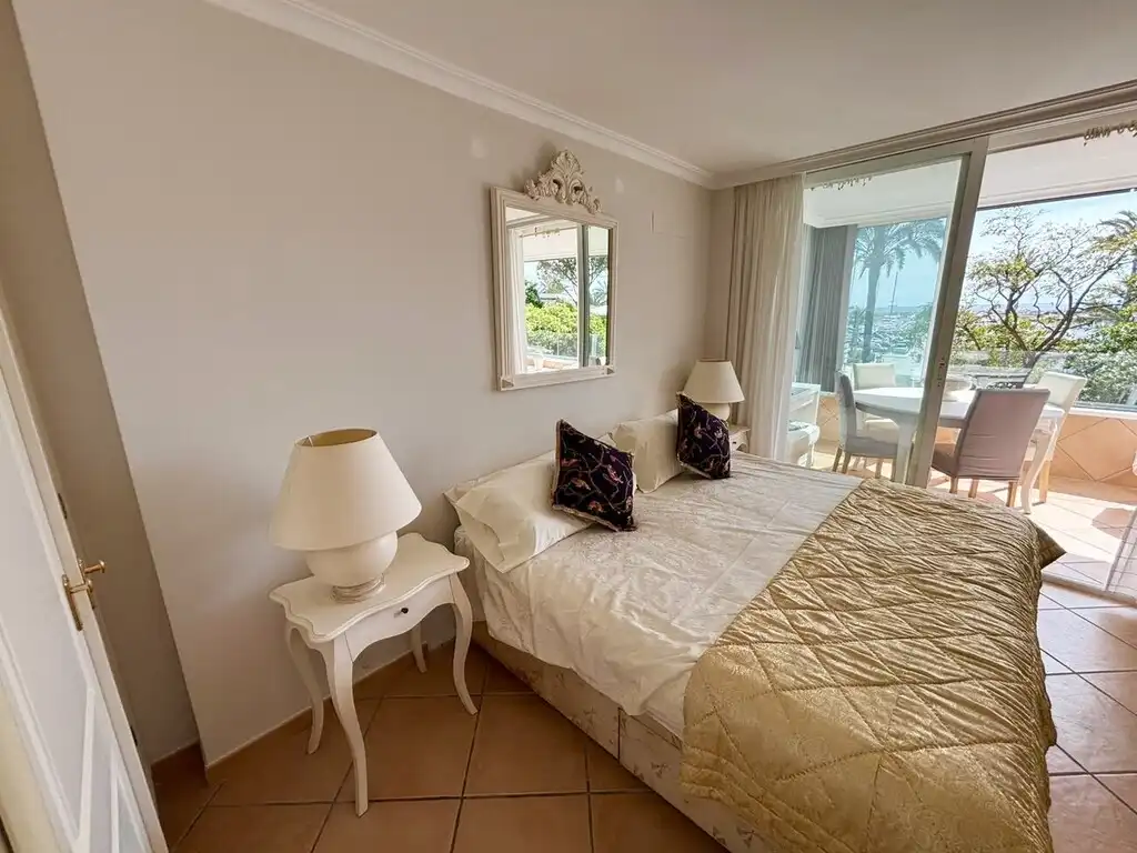 Apartament amb piscina en venda a Portals Nous, imagen 4