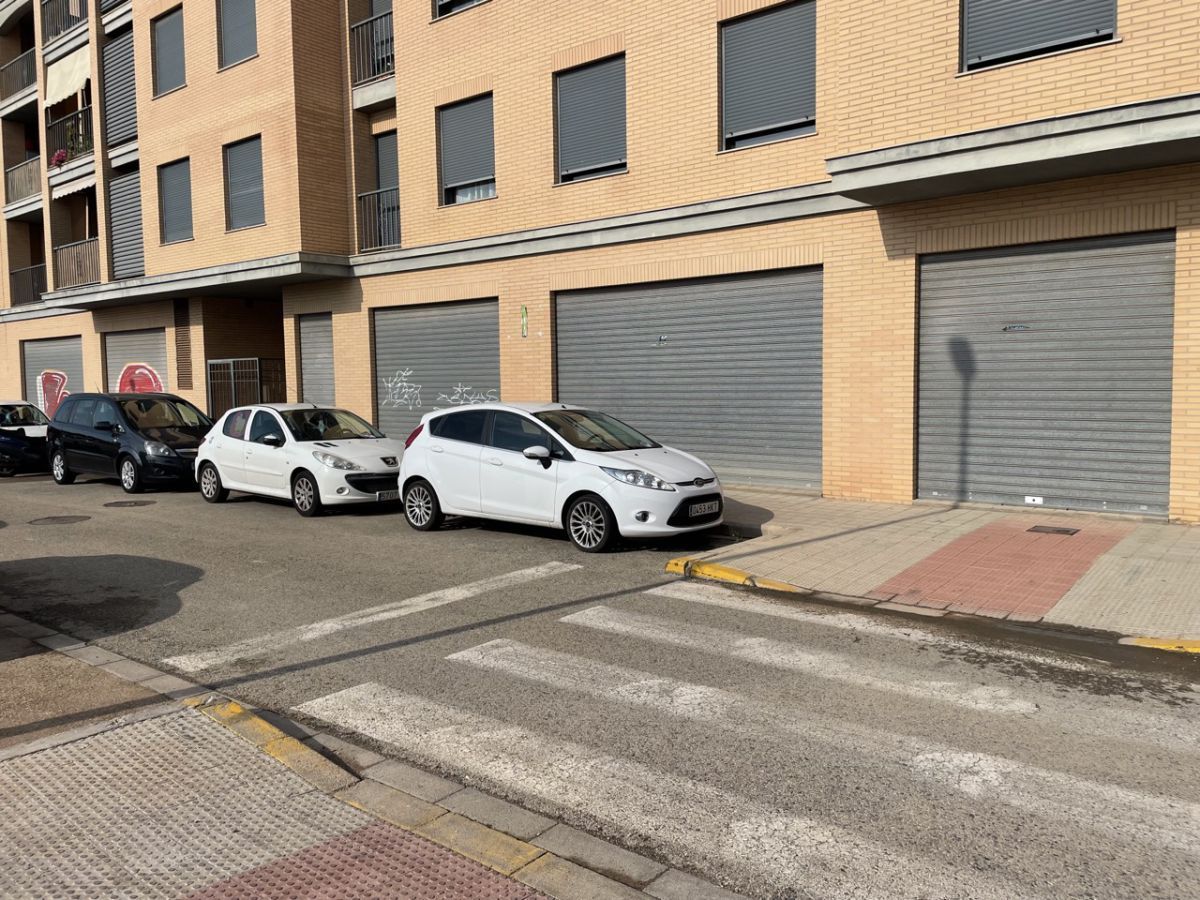 Aparcament de Local en venda en La Pobla de Farnals