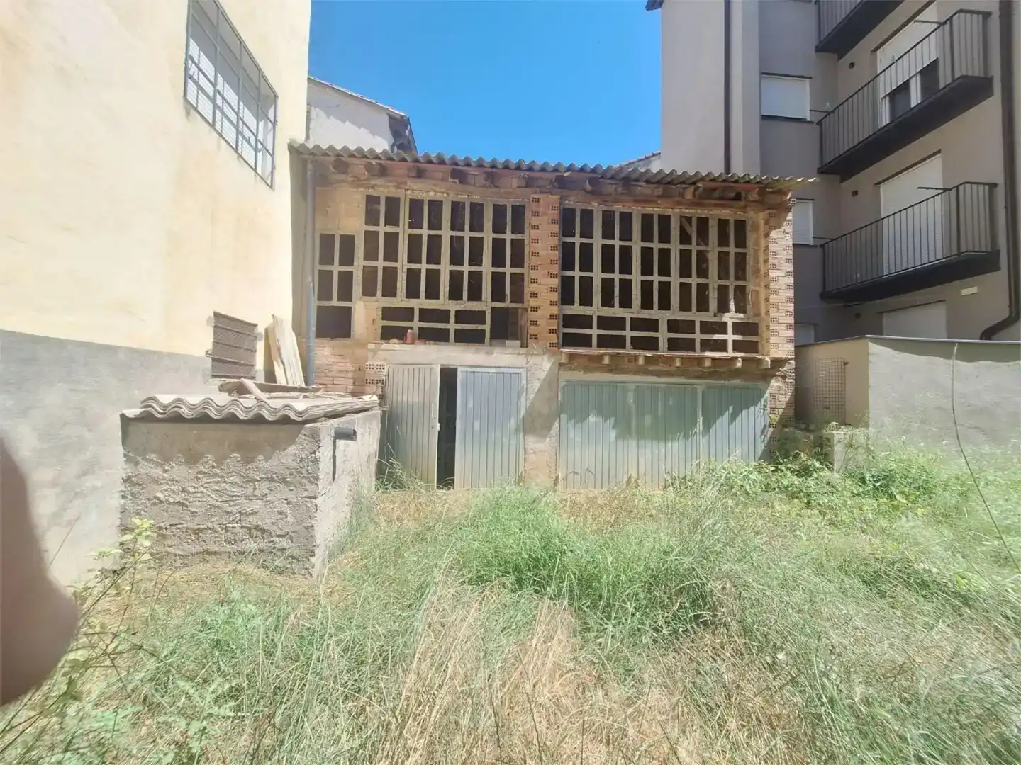 Vista exterior de Casa adosada en venta en Graus con Jardín privado, Trastero y Amueblado