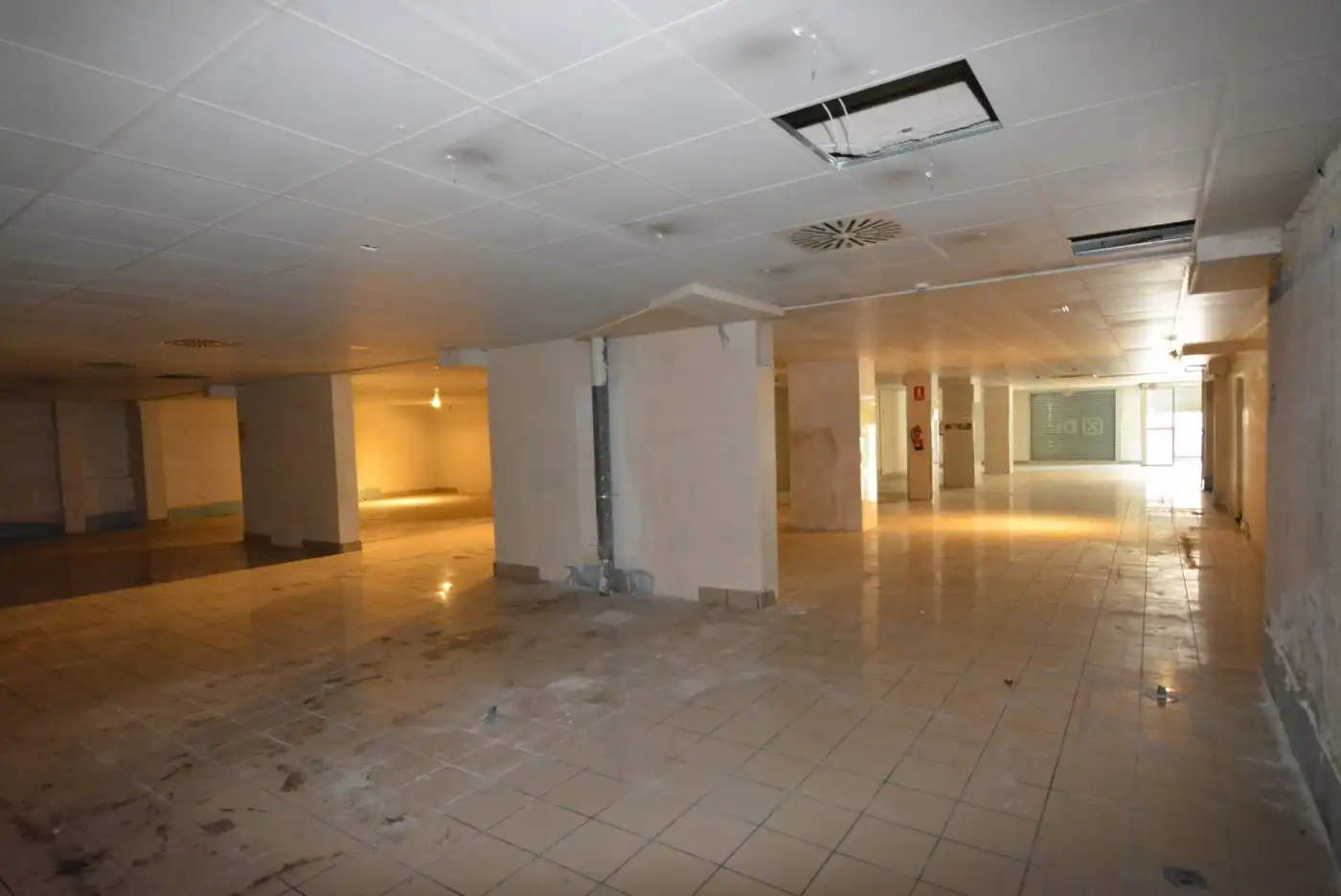 Gewerbefläche zum Verkauf in El Poble Sec, imagen 2