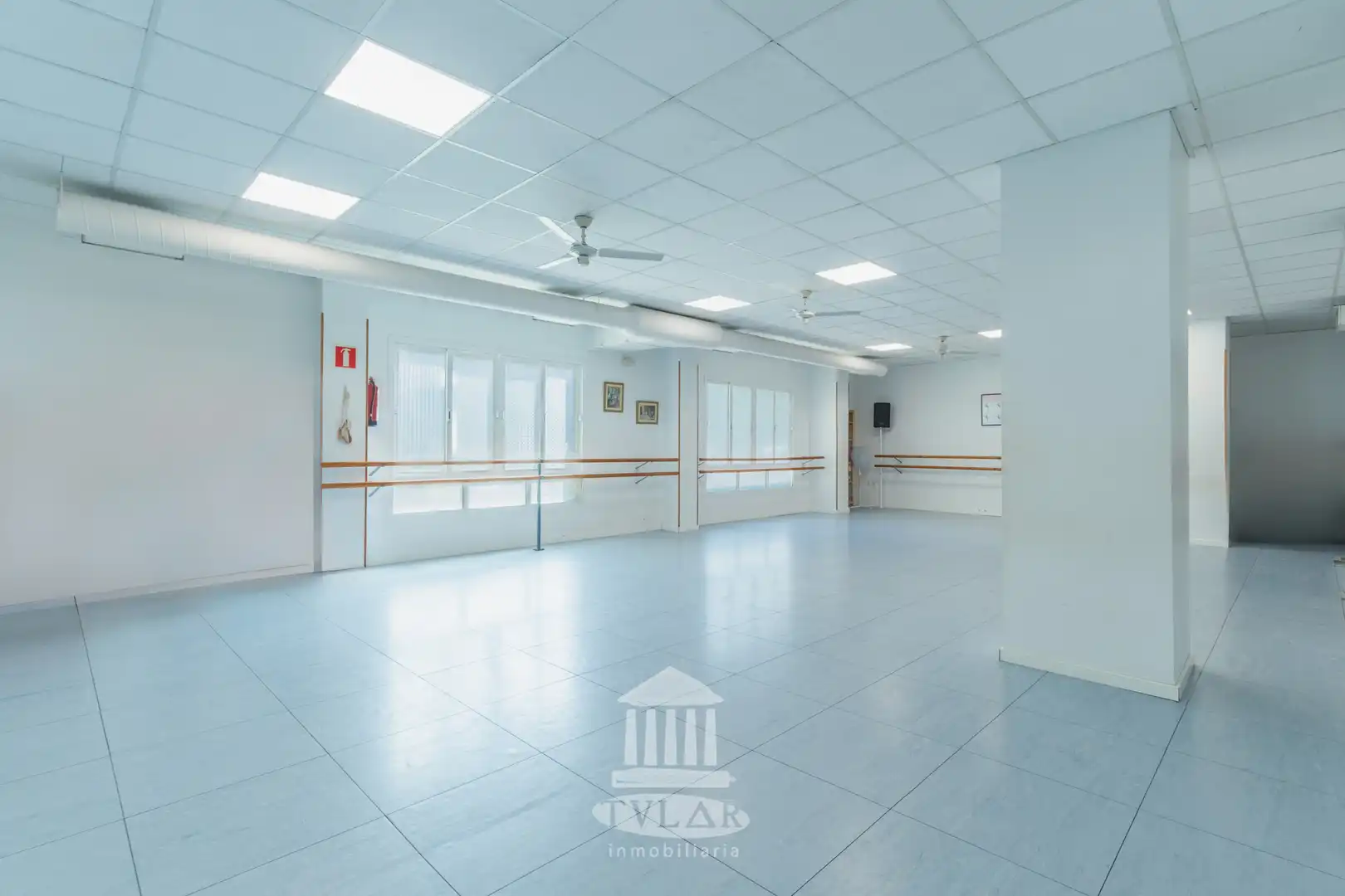 Local en venta en Avenida del Descubrimiento, Pinar Alto