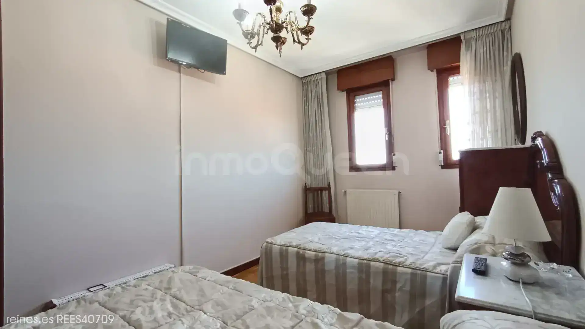 Habitación de Apartamento de alquiler en Siero con Calefacción y Amueblado