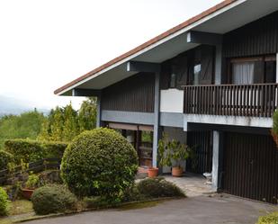 Exterior view of House or chalet for sale in Laukiz  with Heating, Private garden and Parquet flooring