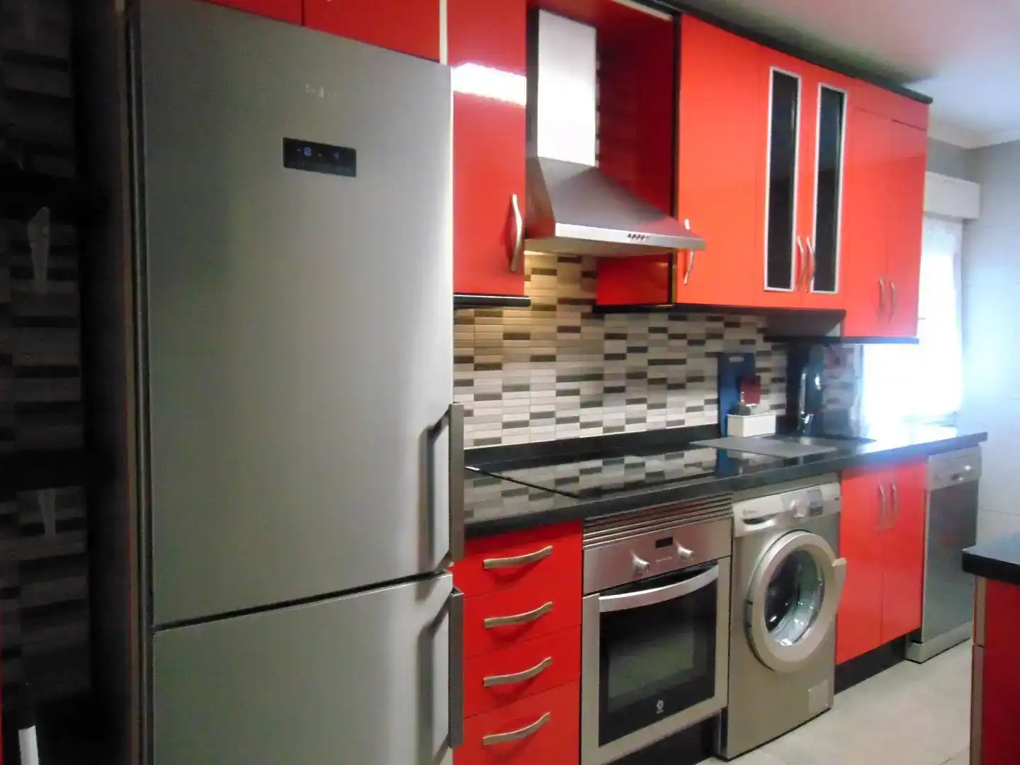 Küche von Wohnung zur Miete in Lena mit Parkett und Möbliert