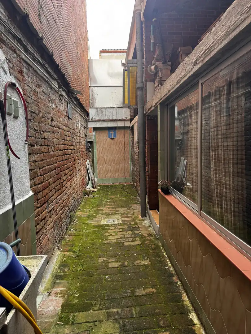 Vista exterior de Pis en venda en Terrassa