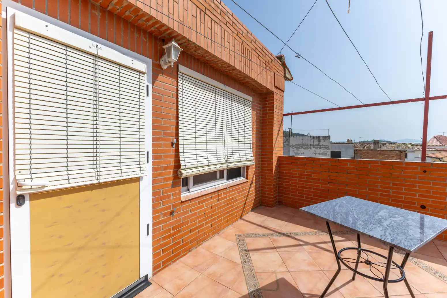 Terrassa de Casa o xalet en venda en Viver amb Terrassa i Moblat