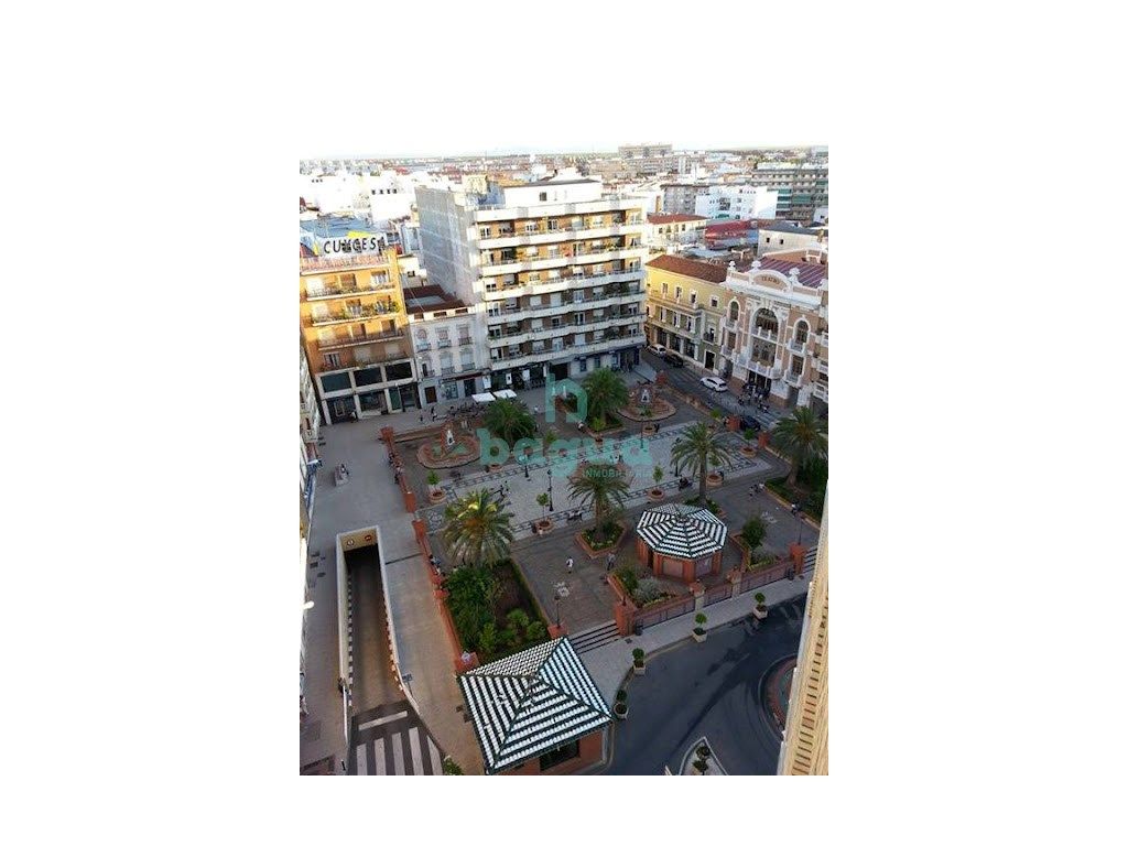 Exterior view of Office to rent in Almendralejo