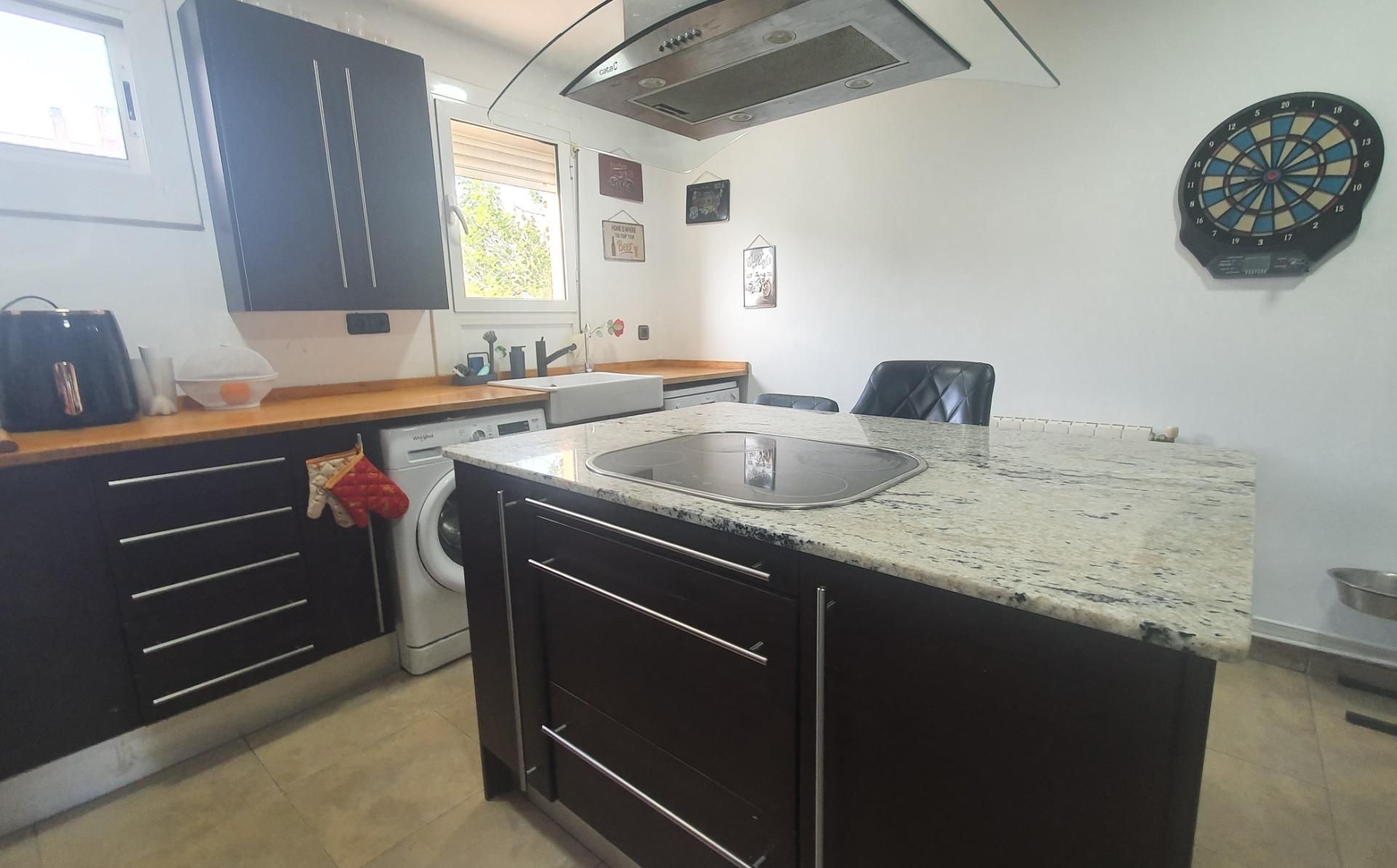 Kitchen of Flat for sale in Sabadell  with Air Conditioner, Heating and Balcony