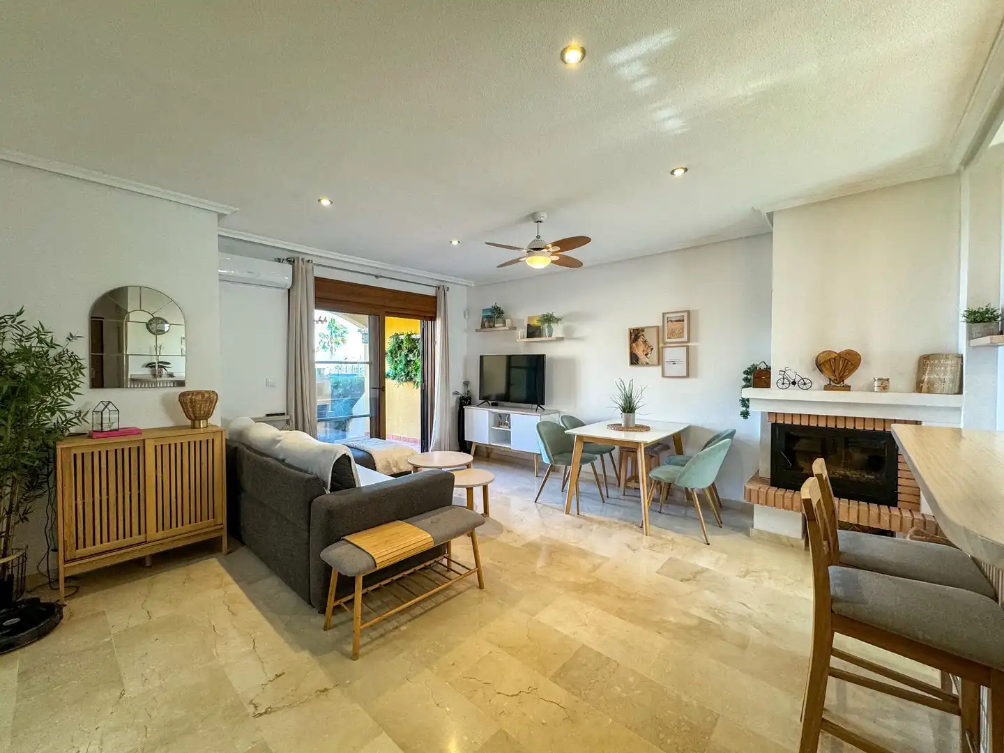 Living room of Detached homes for rent in Algorfa  with Air Conditioner, Heating and Private garden