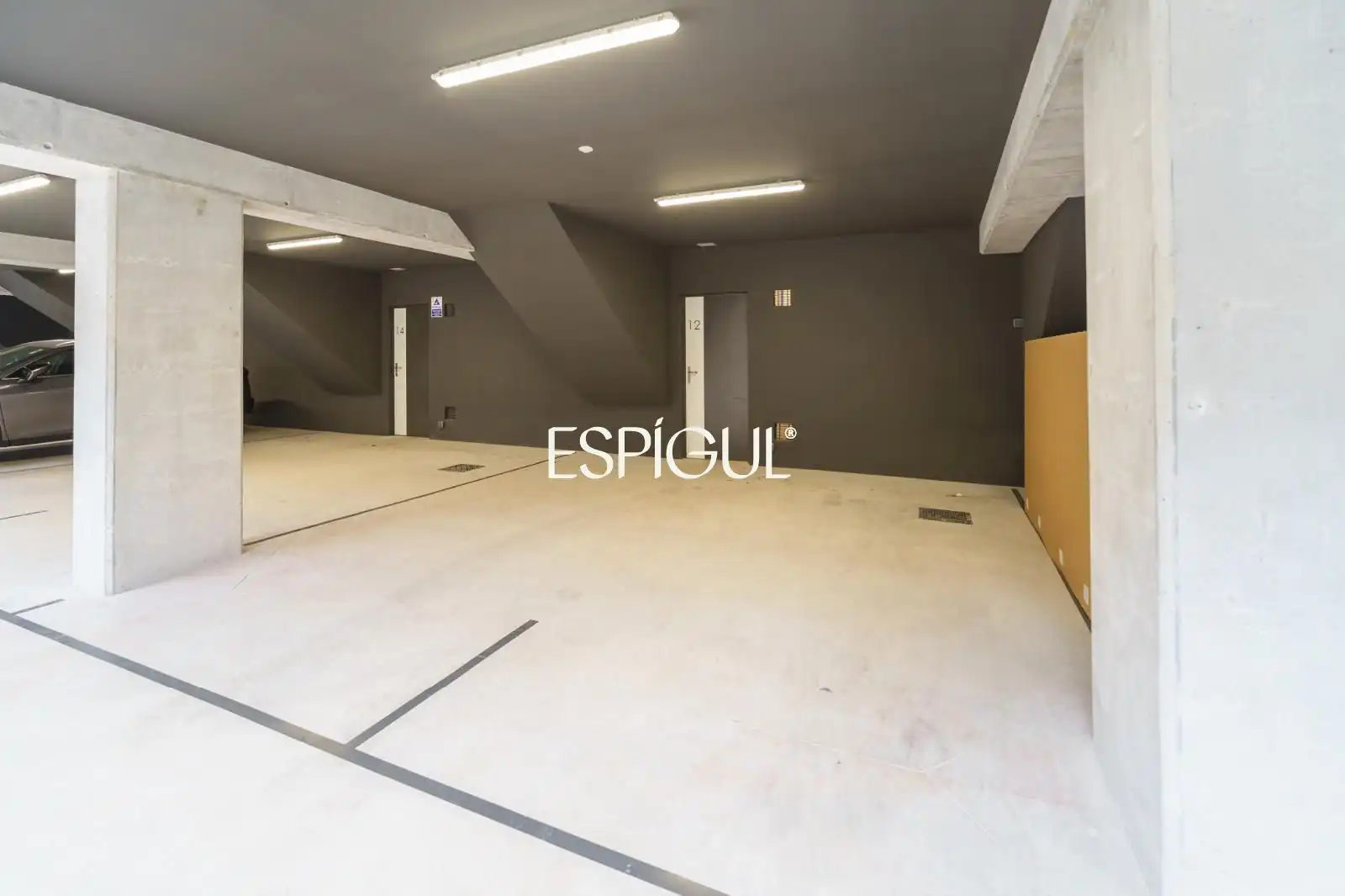 Parking de Casa adosada en venta en Sant Andreu de Llavaneres con Calefacción, Terraza y Trastero