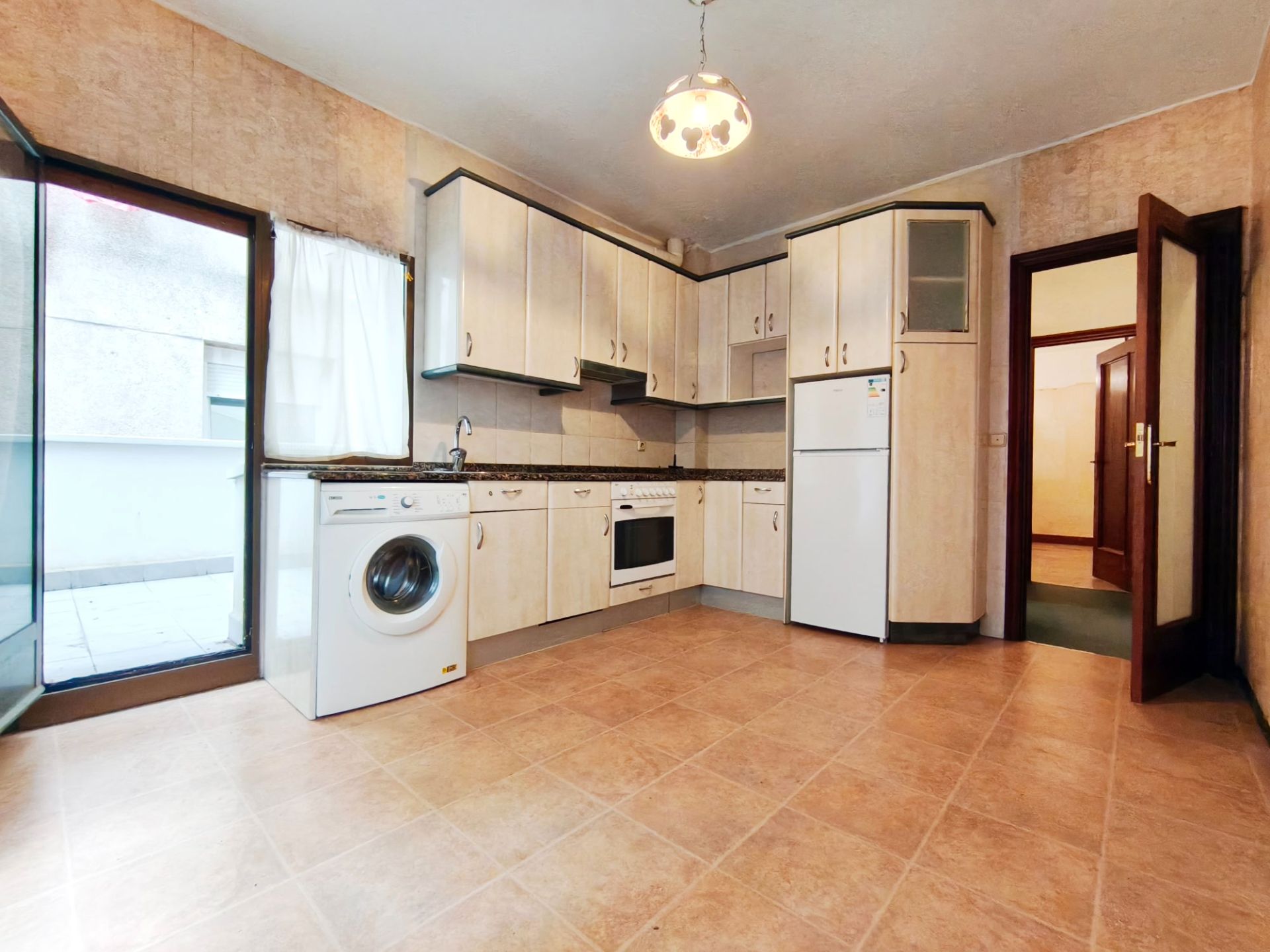 Cocina de Piso en venta en Donostia - San Sebastián  con Terraza y Balcón