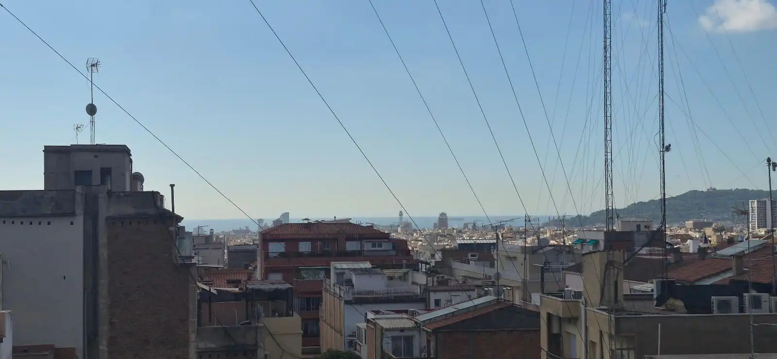 Exterior view of Attic for rent in Barcelona  with Air Conditioner, Terrace and Furnished