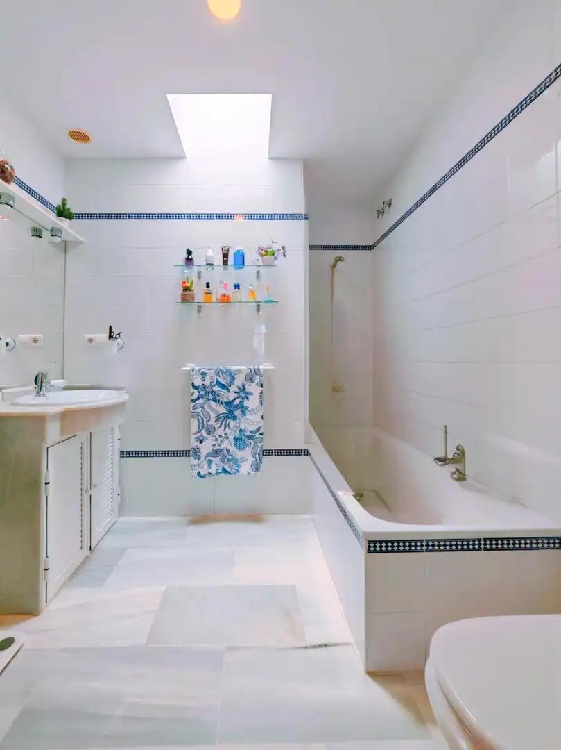 Baño de Casa adosada en venta en San Fernando con Aire acondicionado, Calefacción y Jardín privado