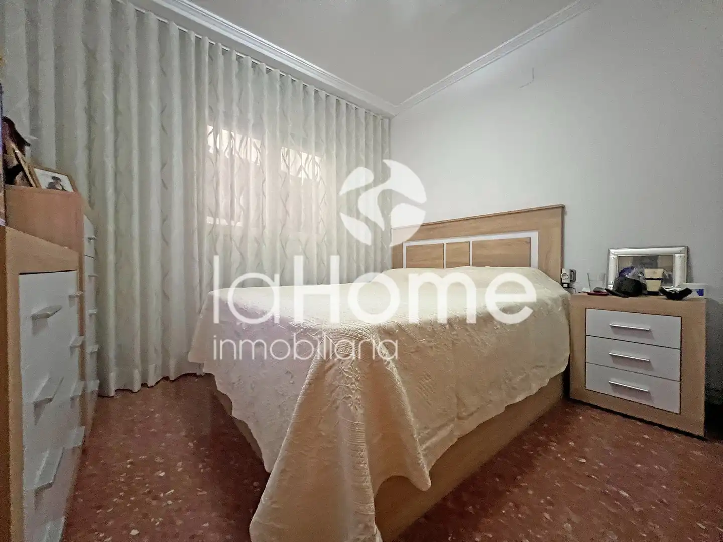 Schlafzimmer von Wohnung zum Verkauf in Mislata mit Klimaanlage, Heizung und Terrasse